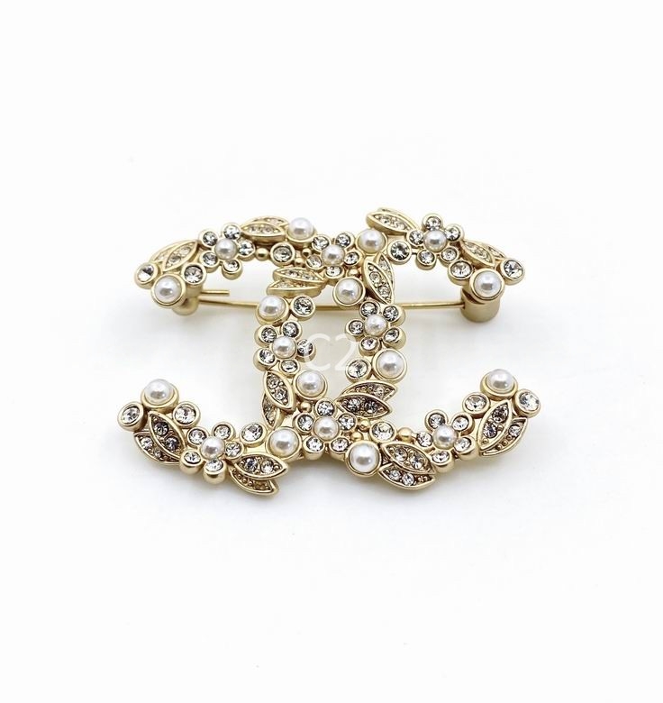 Chanel Brooch 507